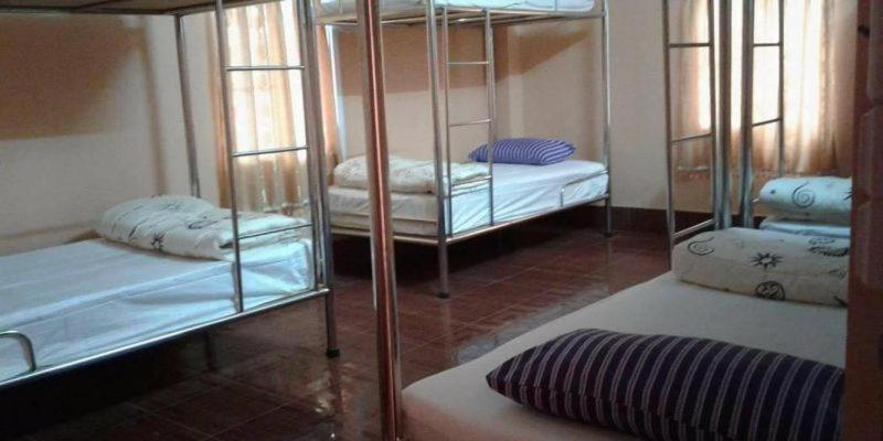 Soutchai Hostel And Tour Company Pakse Buitenkant foto